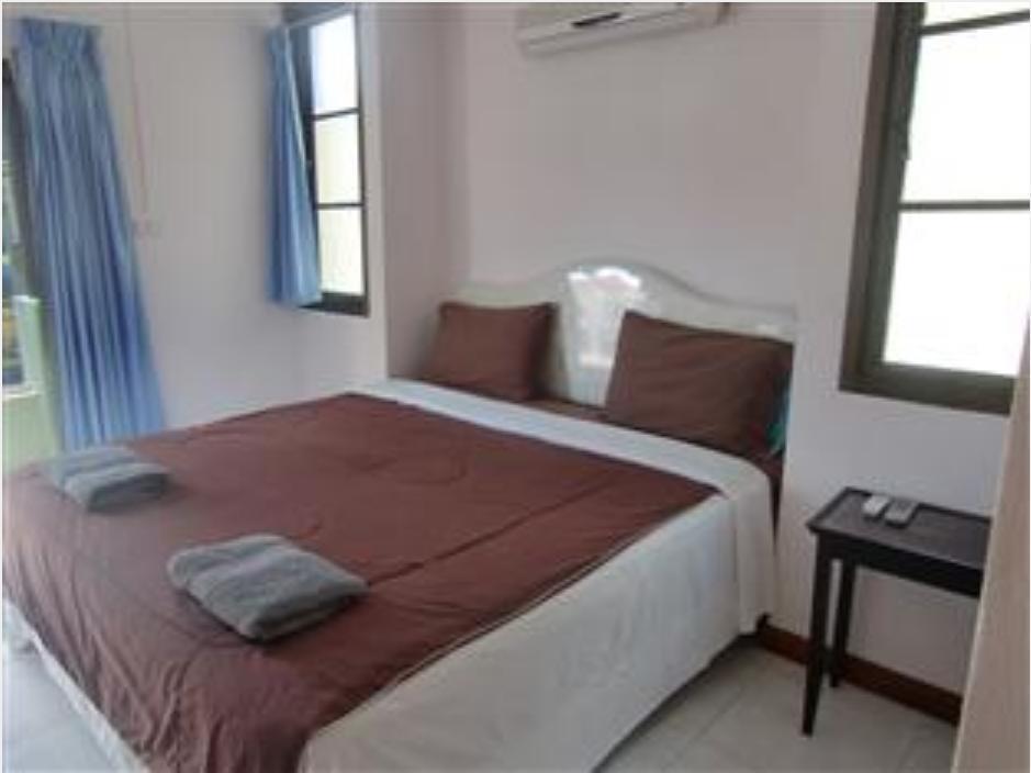 Happy Guest House Phuket Екстериор снимка