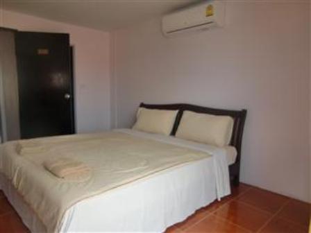 Happy Guest House Phuket Стая снимка