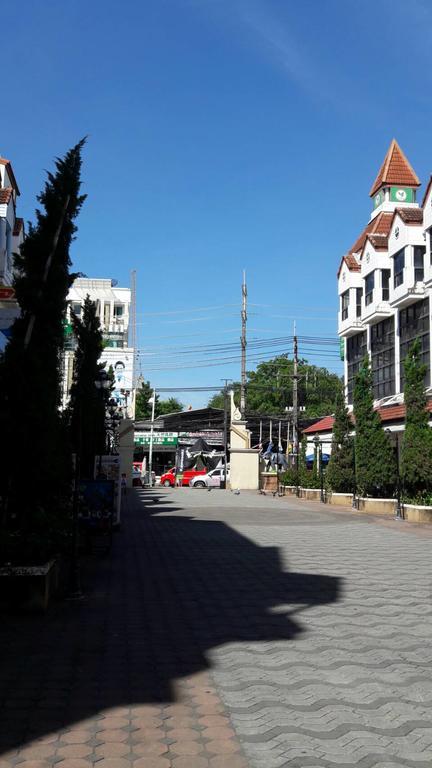Happy Guest House Phuket Екстериор снимка